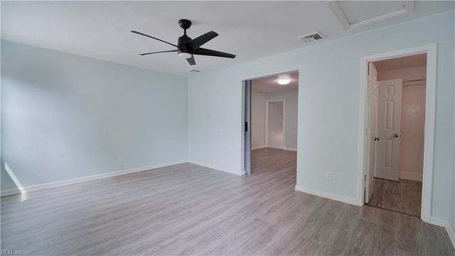 5465 Lynbrook LNDG, Virginia Beach, VA 23462