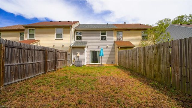 5465 Lynbrook LNDG, Virginia Beach, VA 23462