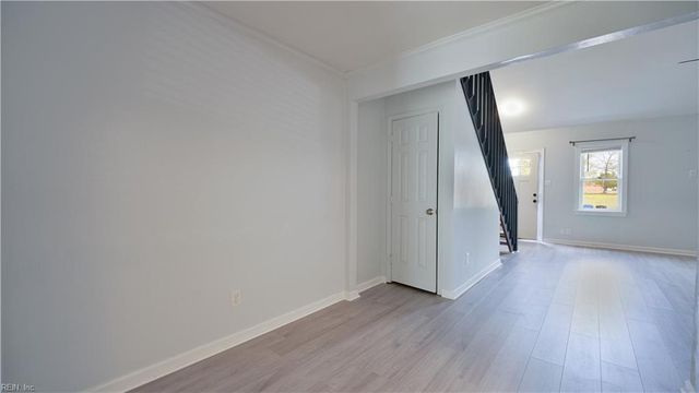 5465 Lynbrook LNDG, Virginia Beach, VA 23462