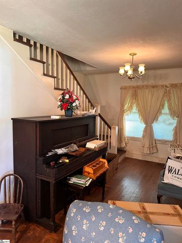 304 Stutts Avenue, Union, SC 29379