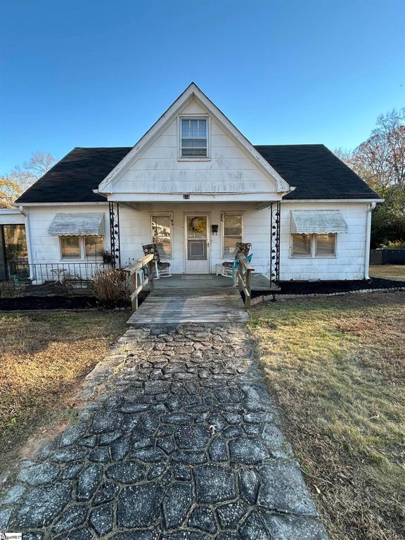 304 Stutts Avenue, Union, SC 29379