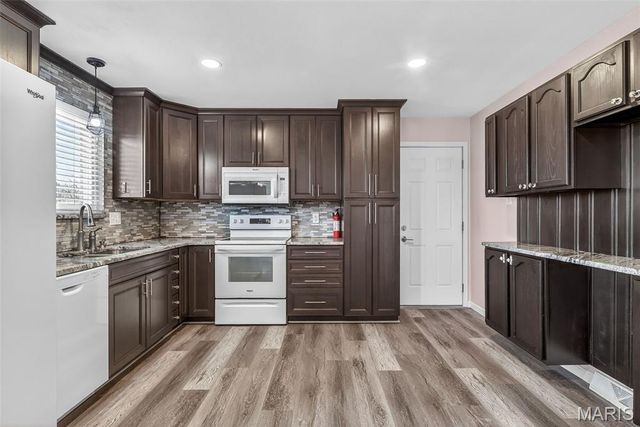 2721 Rose Drive, Arnold, MO 63010