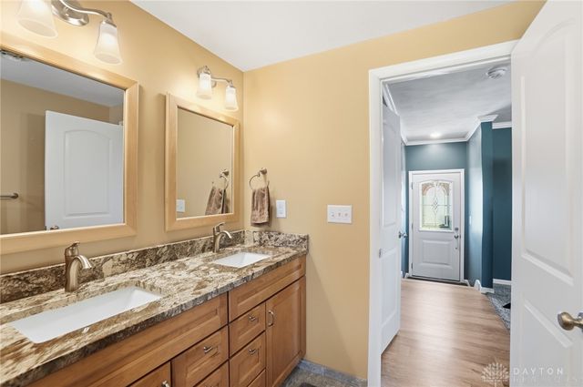 519 Kenbrook Drive, Vandalia, OH 45377