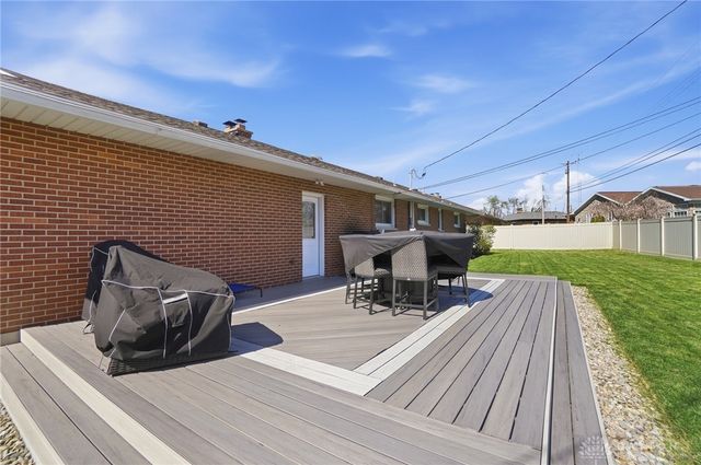 519 Kenbrook Drive, Vandalia, OH 45377