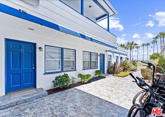 1701 W Balboa Boulevard, Newport Beach, CA 92663