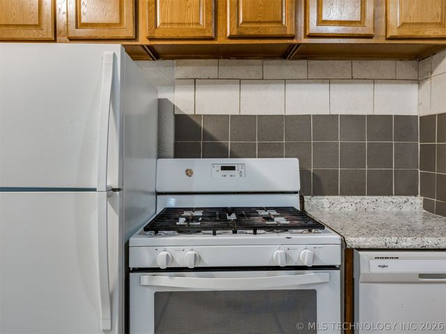 6714 E Jasper Street, Tulsa, OK 74115