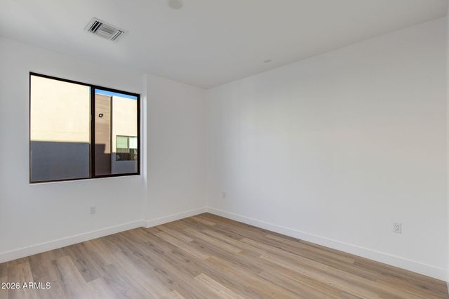 4220 N 32ND Street 17, Phoenix, AZ 85018