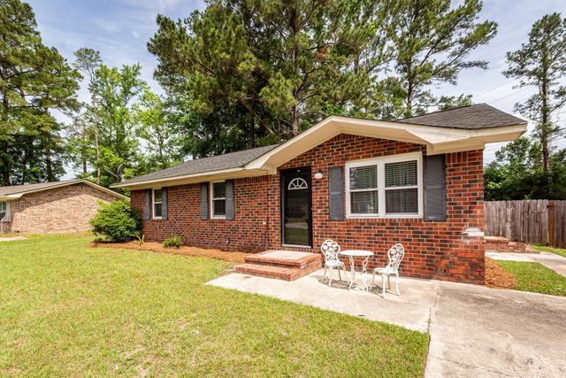 111 Fripp Lane, Summerville, SC 29483