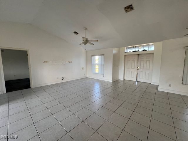 1504 NE 2nd TER, Cape Coral, FL 33909