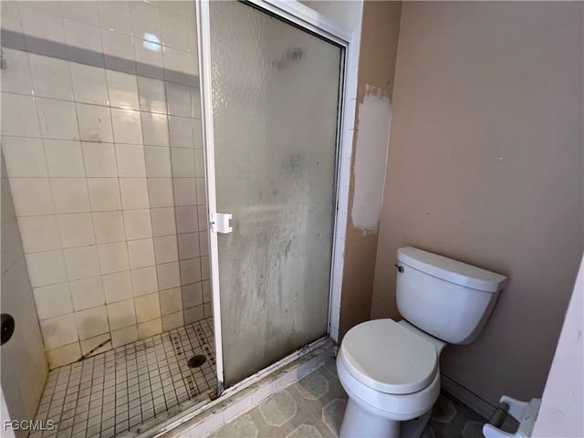 1504 NE 2nd TER, Cape Coral, FL 33909