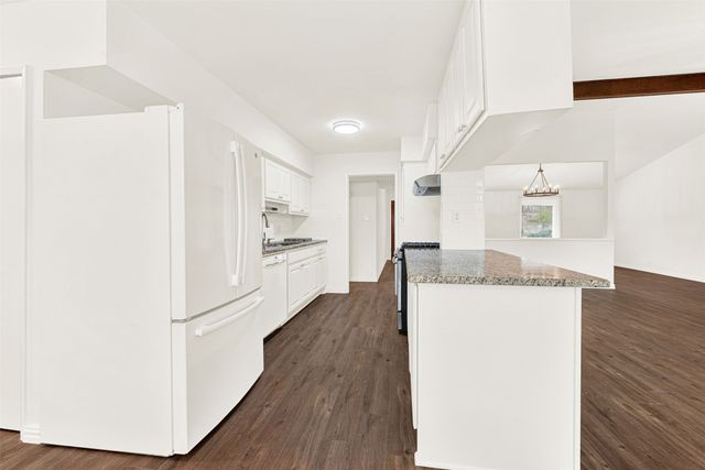 915 Warren Way, Richardson, TX 75080