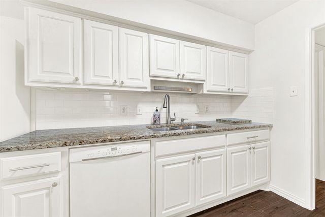 915 Warren Way, Richardson, TX 75080