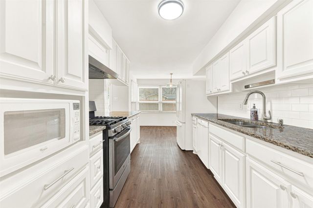 915 Warren Way, Richardson, TX 75080