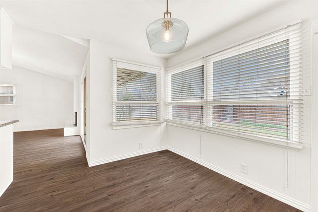 915 Warren Way, Richardson, TX 75080