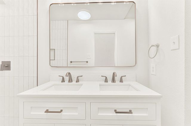 915 Warren Way, Richardson, TX 75080