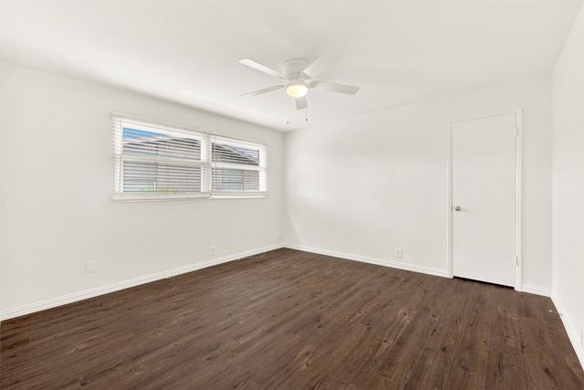 915 Warren Way, Richardson, TX 75080