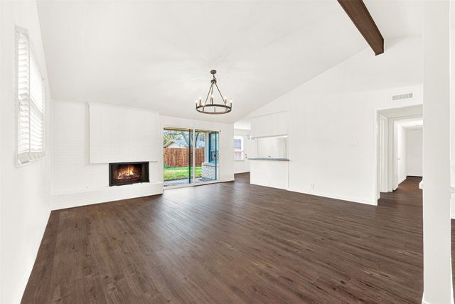 915 Warren Way, Richardson, TX 75080