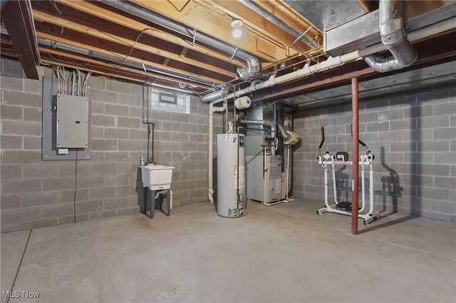 437 E Reserve Drive, Cuyahoga Falls, OH 44223