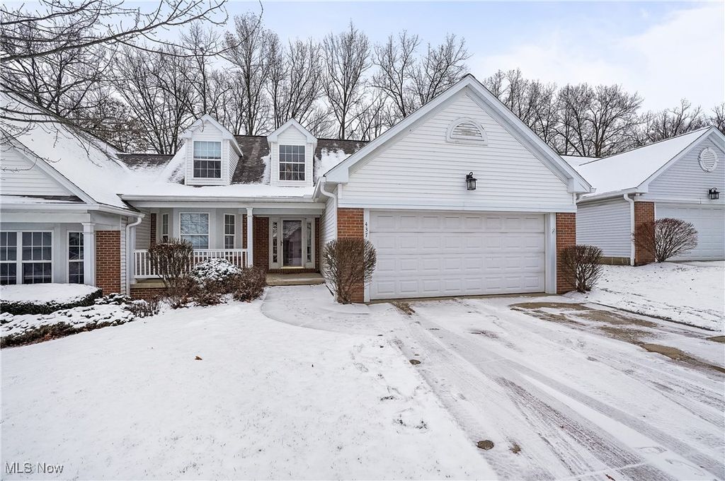 437 E Reserve Drive, Cuyahoga Falls, OH 44223