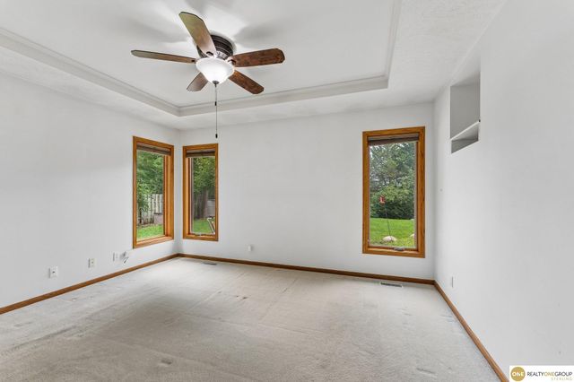11715 S 25th Avenue Circle, Bellevue, NE 68123