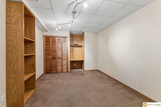 11715 S 25th Avenue Circle, Bellevue, NE 68123