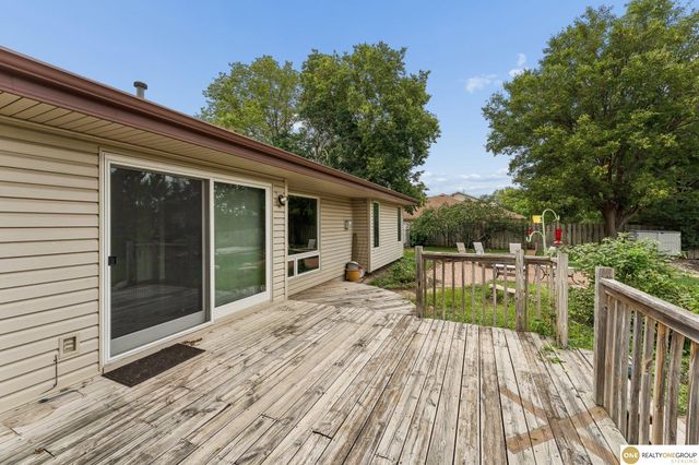 11715 S 25th Avenue Circle, Bellevue, NE 68123