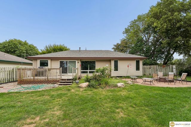 11715 S 25th Avenue Circle, Bellevue, NE 68123