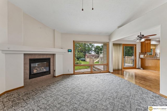 11715 S 25th Avenue Circle, Bellevue, NE 68123