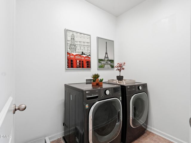 312 Briarfield Drive, Apex, NC 27502