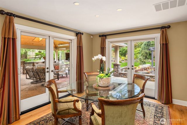 21712 NE 144th Place, Woodinville, WA 98077