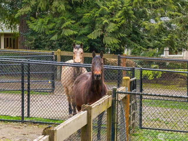 21712 NE 144th Place, Woodinville, WA 98077