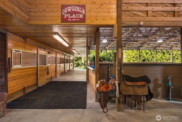 21712 NE 144th Place, Woodinville, WA 98077