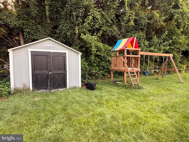 24 CATHERINE CT, Bear, DE 19701