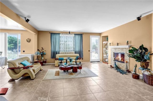 28725 Belmont Park Way, Moreno Valley, CA 92555