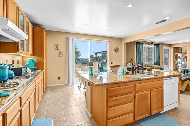 28725 Belmont Park Way, Moreno Valley, CA 92555
