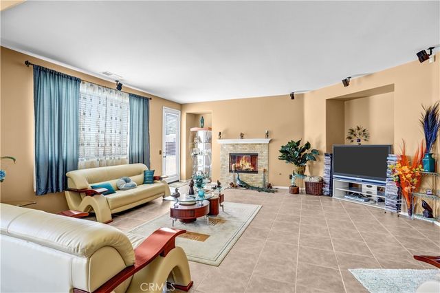 28725 Belmont Park Way, Moreno Valley, CA 92555