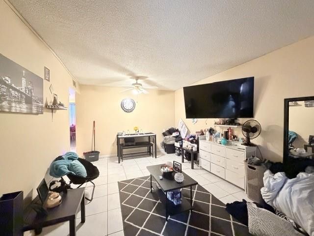 1744 NW 55th Avenue 102, Lauderhill, FL 33313