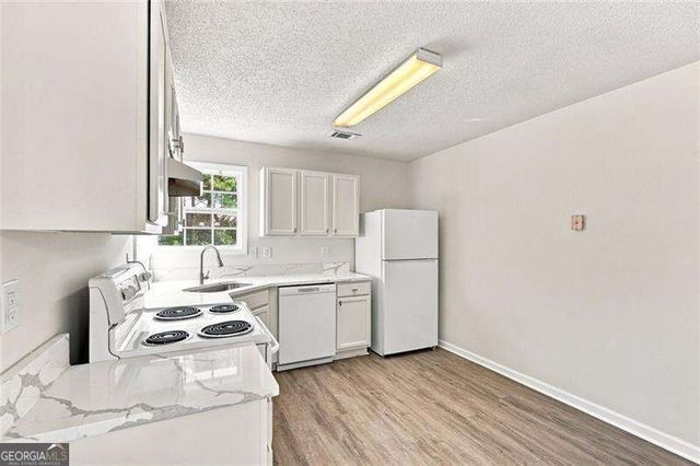 1335 Saint Isabella Court, Locust Grove, GA 30248