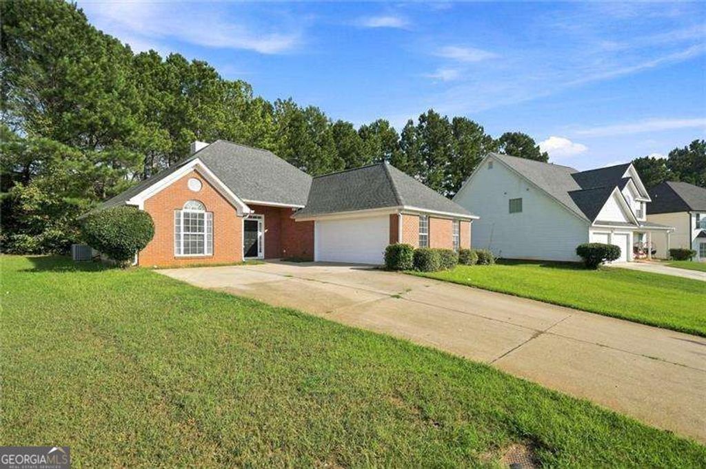 1335 Saint Isabella Court, Locust Grove, GA 30248 — photo 2