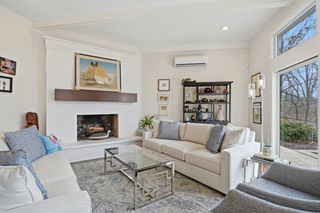 2111 ROCK QUARRY RD, Columbia, MO 65201