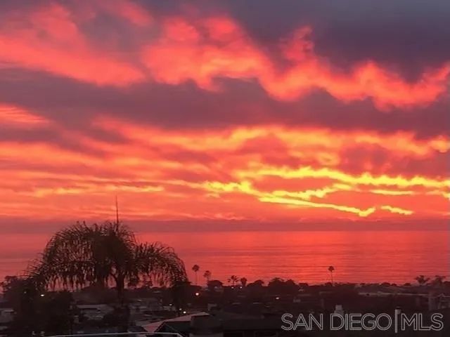 2044 Edinburg Avenue, Cardiff, CA 92007