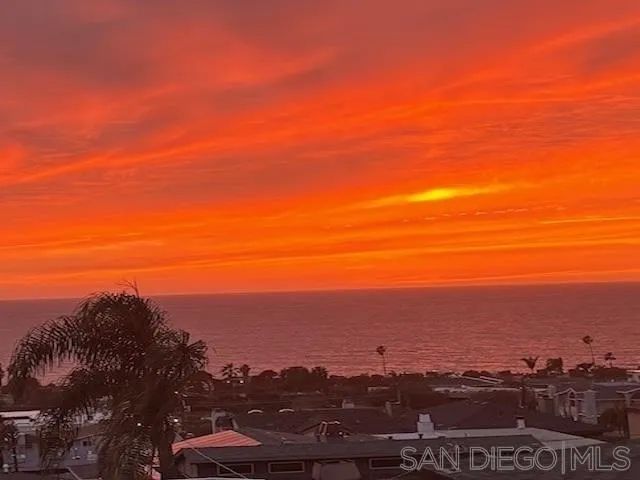 2044 Edinburg Avenue, Cardiff, CA 92007