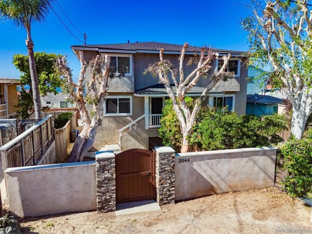 2044 Edinburg Avenue, Cardiff, CA 92007