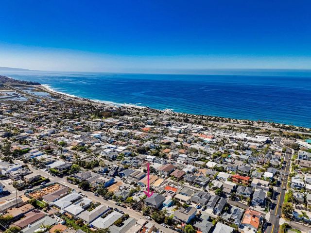 2044 Edinburg Avenue, Cardiff, CA 92007