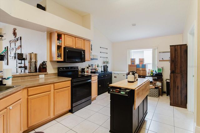 9817 WHITE BARN WAY, Riverview, FL 33569