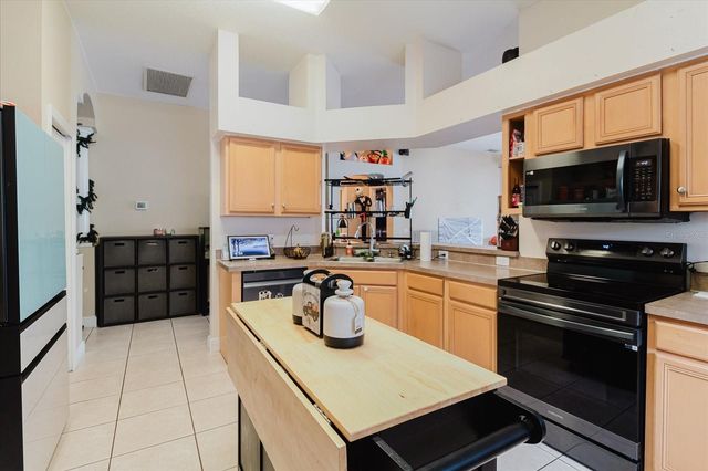 9817 WHITE BARN WAY, Riverview, FL 33569