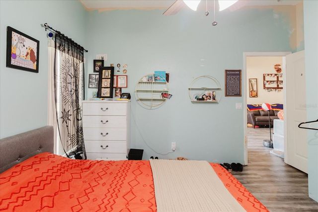9817 WHITE BARN WAY, Riverview, FL 33569