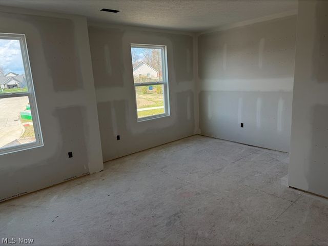 2073 Glenmont Drive, Brunswick, OH 44212