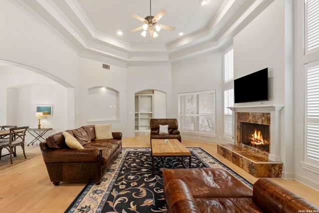 21 Worthsham Dr, San Antonio, TX 78257