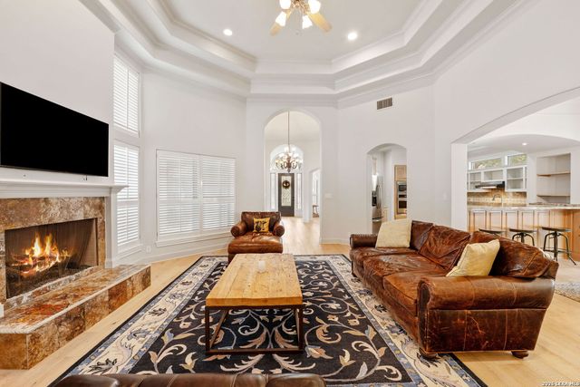 21 Worthsham Dr, San Antonio, TX 78257